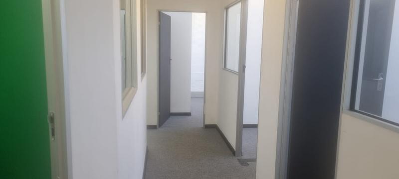To Let commercial Property for Rent in Mowbray Western Cape